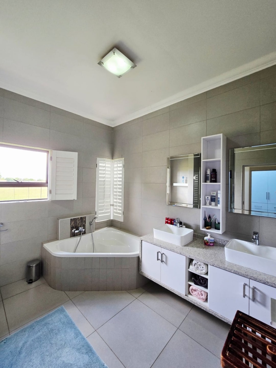 3 Bedroom Property for Sale in Wilkoppies North West